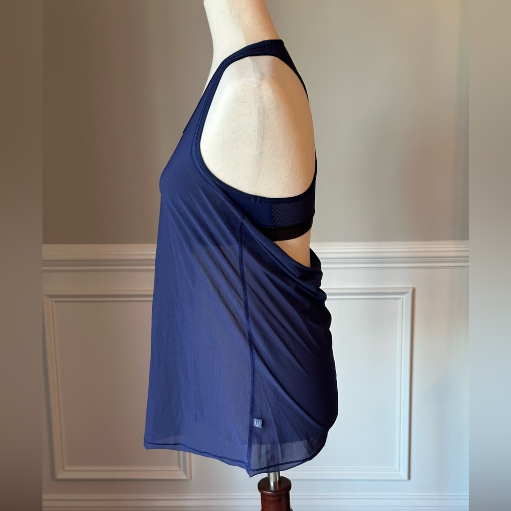 Lululemon Fit Physique Tank size 6 - Picture 5 of 12